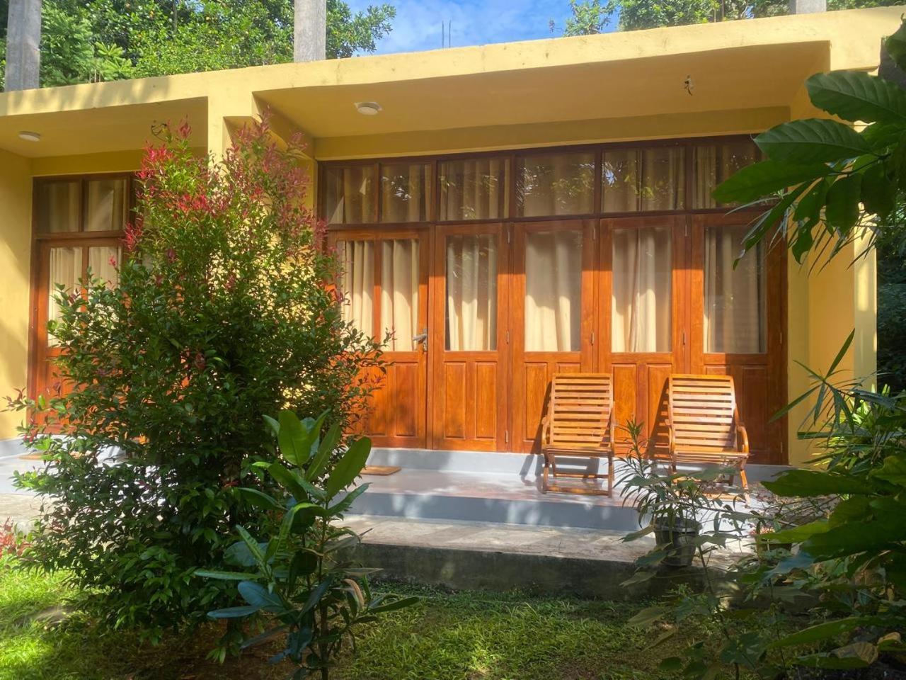 Talalla Ocean Beach Bungalow Matara Exterior foto